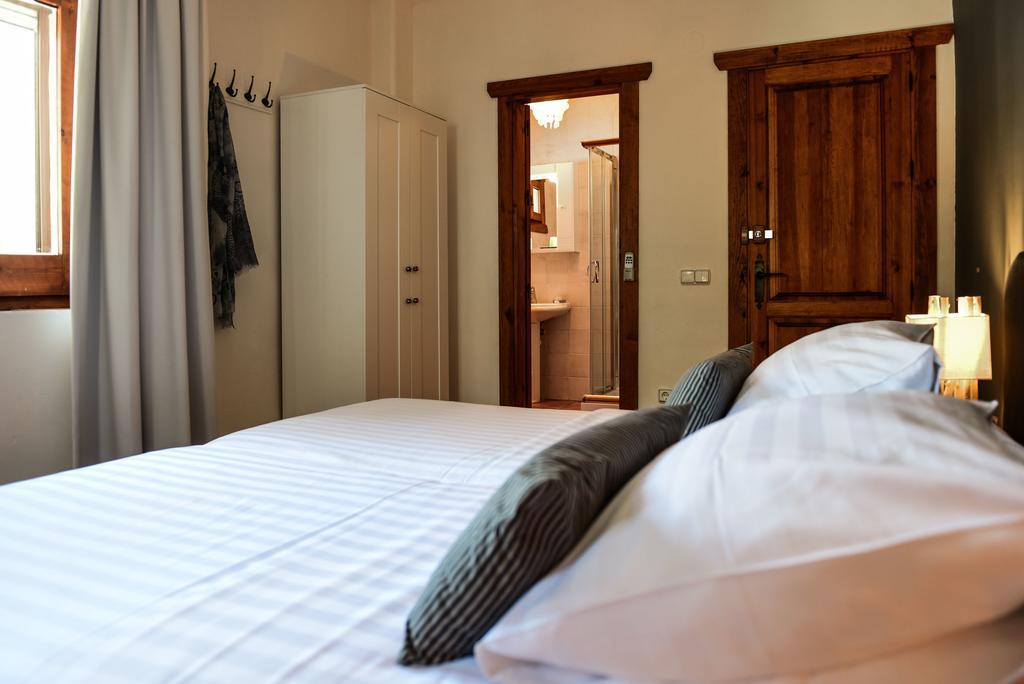La Perla De Frigiliana Bed & Breakfast Deluxe Eksteriør bilde